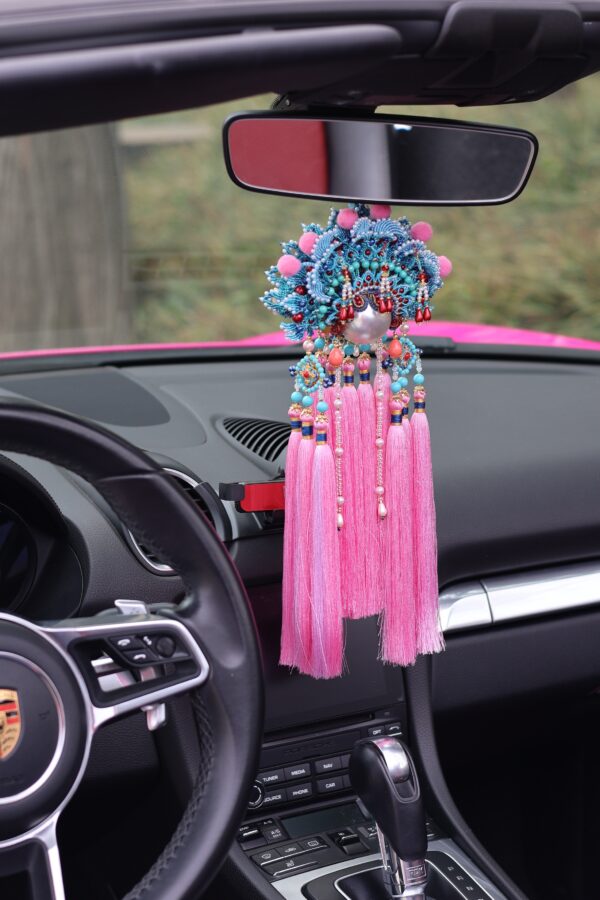 Mrs. Phoenix Phoenix (in pink) - 图片 2